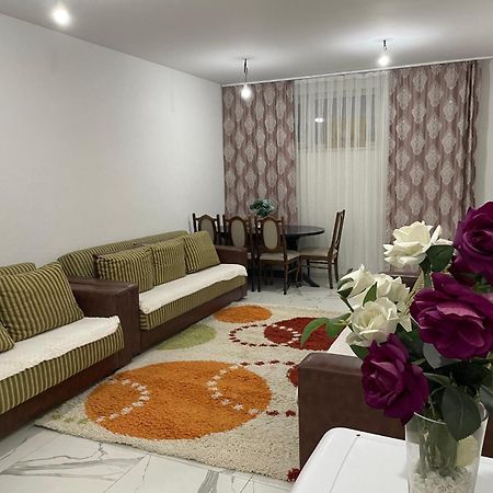 Unik Family Apartments Prizren Luaran gambar